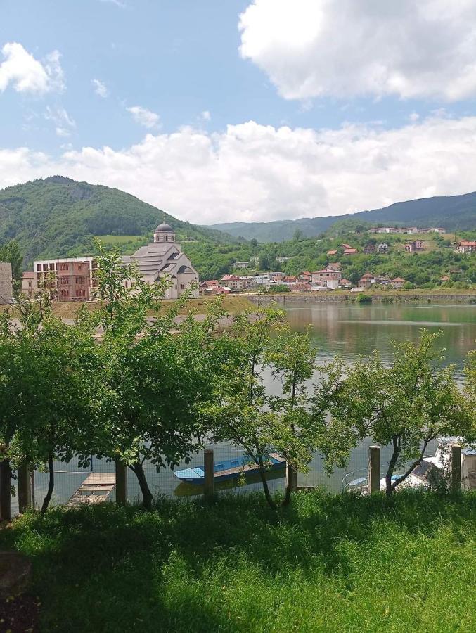 Apartmani Rosa Višegrad Exterior foto